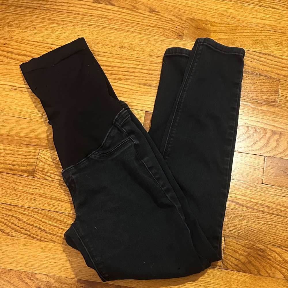 1822 Maternity Women's Black Skinny Jeans - Size 26